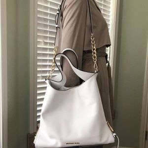 Michael Kors Devon Shoulder Hobo tote